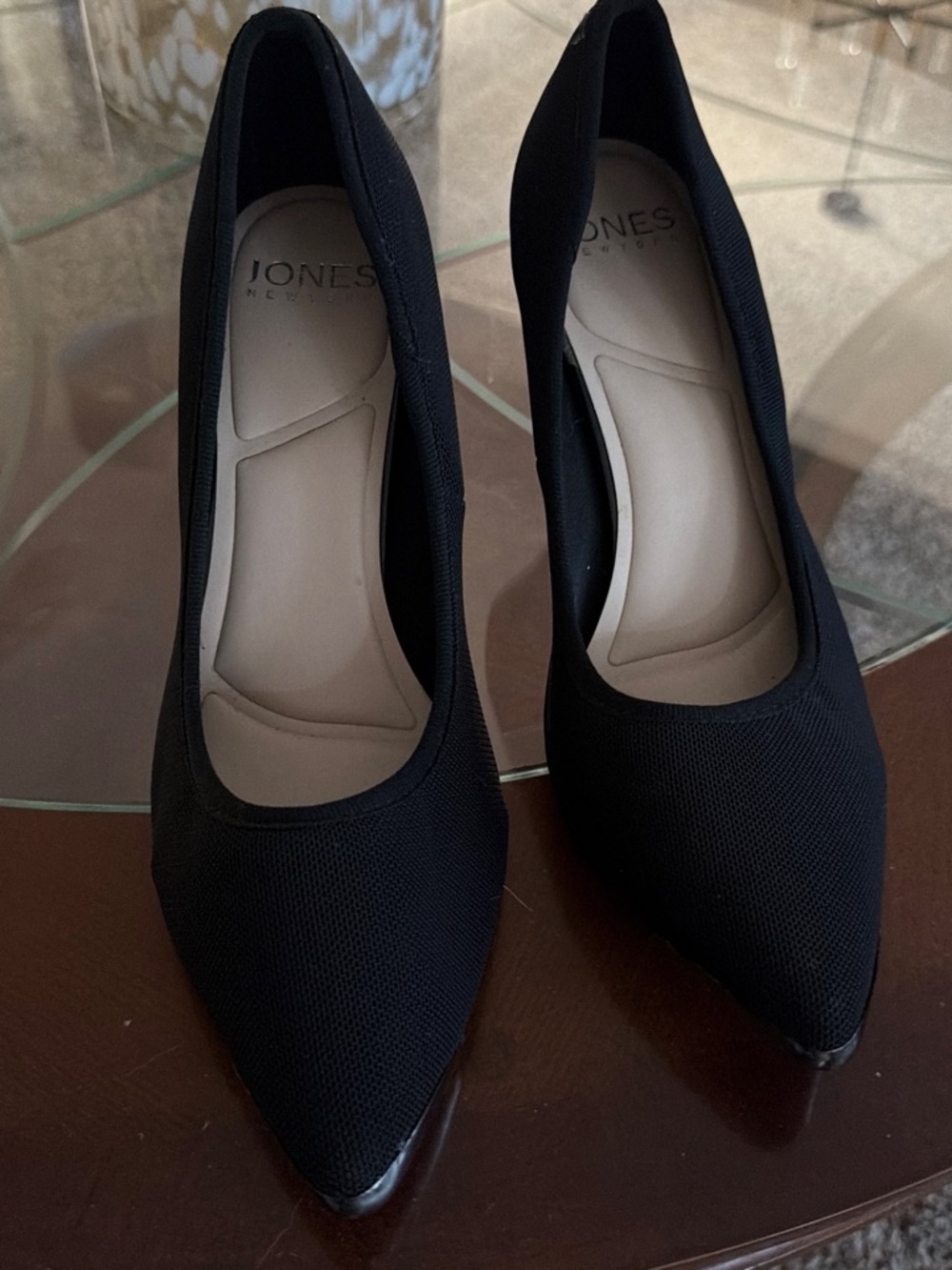 Jones New York Black Pointed-Toe Women's Pumps - Sleek Office Heels